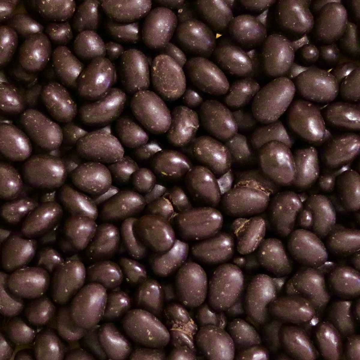 Chocolate covered almonds - organic / fair trade